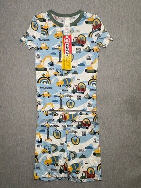Pat Pat Construction Truck Print Short Sleeve Bamboo Pajama Set Size 6